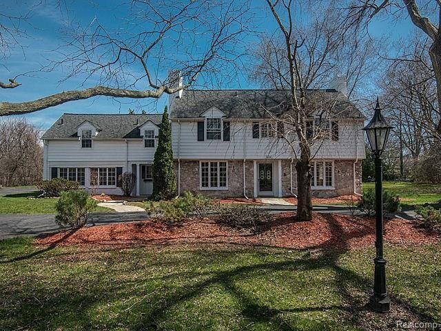 front view for 22241 Miami, Grosse Ile, Mi. 48138