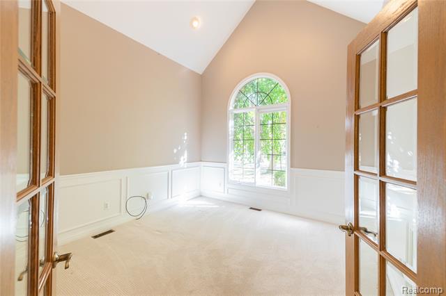 Builiding view eight for 22015 Ember, Grosse Ile, MI. 48138