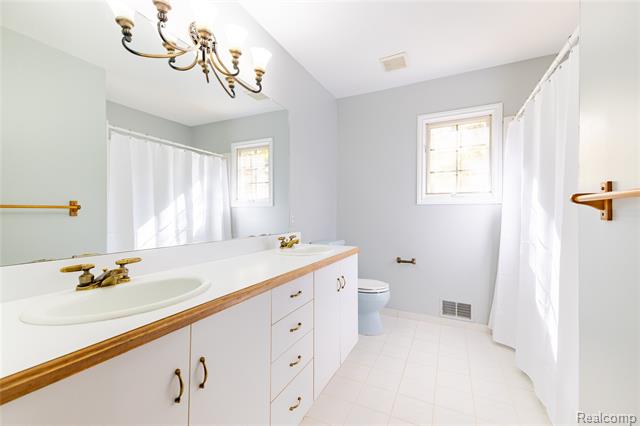 Builiding view thirty one for 22015 Ember, Grosse Ile, MI. 48138