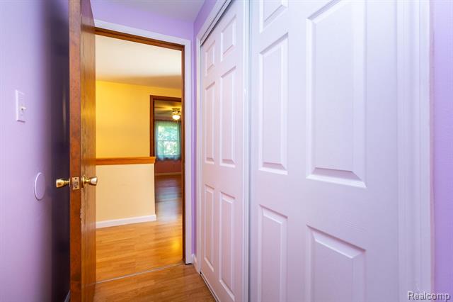 Builiding view twenty seven for 22133 Meridian, Grosse Ile, MI. 48138