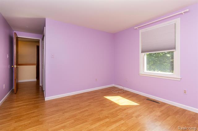 Builiding view twenty six for 22133 Meridian, Grosse Ile, MI. 48138