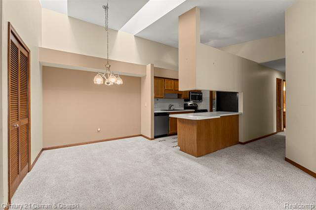 Builiding view ten for 1325 Harbour, Trenton, MI. 48183