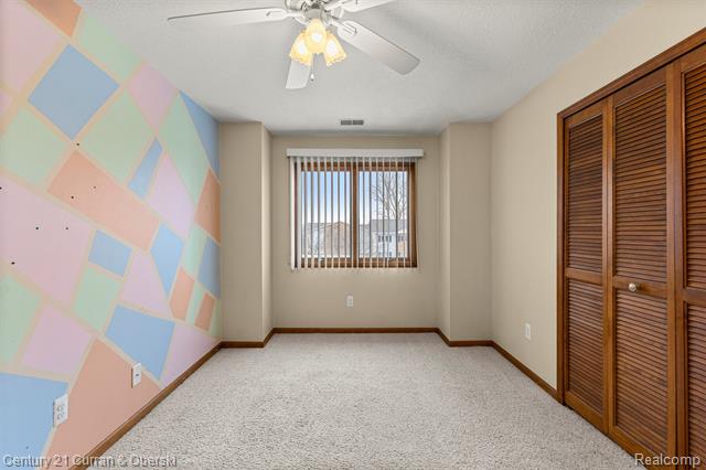 Builiding view twenty two for 1325 Harbour, Trenton, MI. 48183