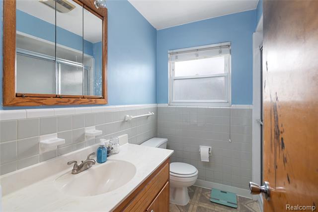 Builiding view eight for 1731 Grange, Trenton, MI. 48183