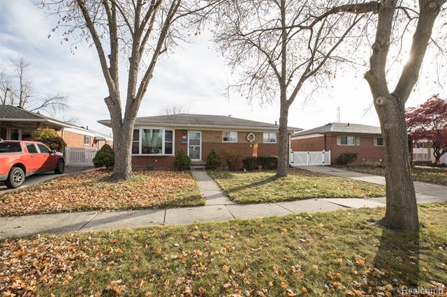 Builiding view one for 1847 Churchill, Trenton, MI. 48183