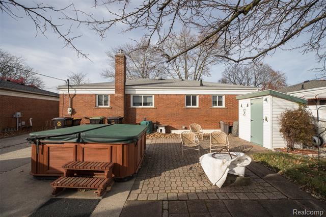 Builiding view thirty one for 1847 Churchill, Trenton, MI. 48183