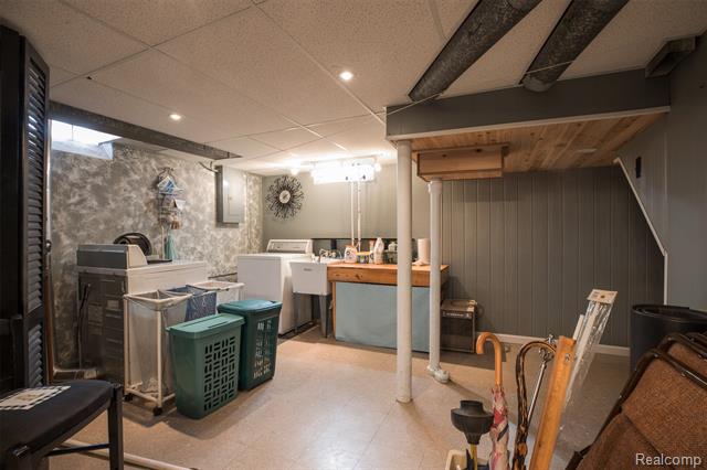 Builiding view twenty four for 1847 Churchill, Trenton, MI. 48183