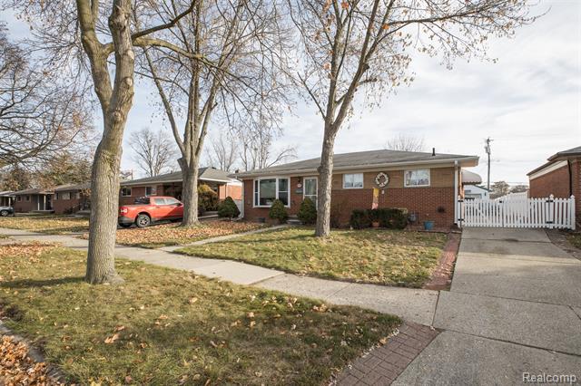 Builiding view two for 1847 Churchill, Trenton, MI. 48183