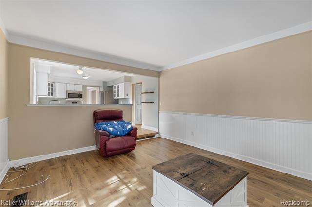 Builiding view fourteen for 19071 Coachwood, Riverview, MI. 48193