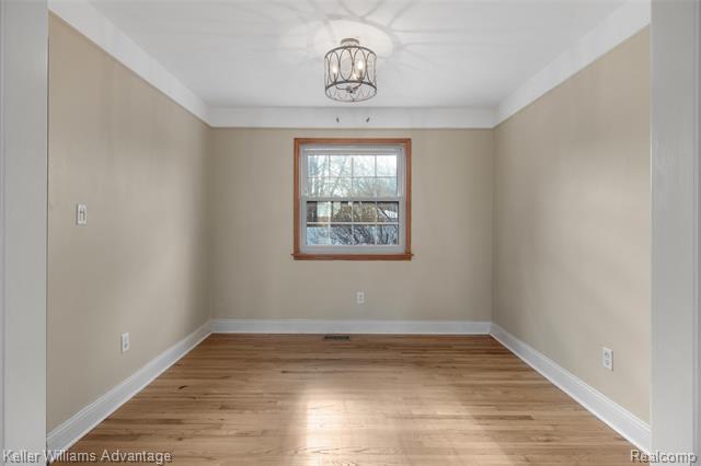 Builiding view seven for 19071 Coachwood, Riverview, MI. 48193