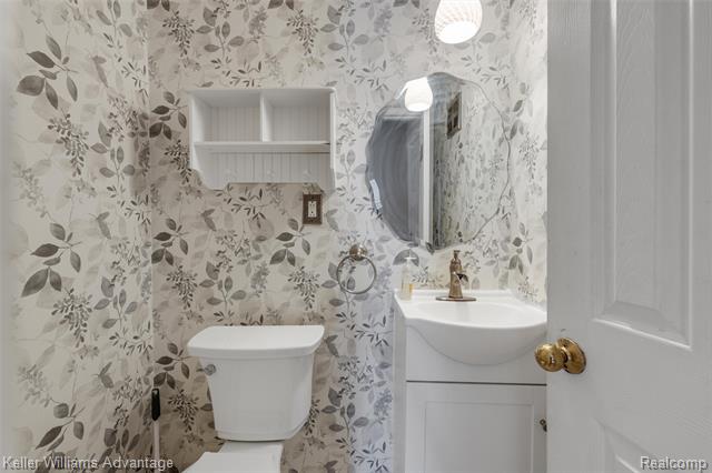 Builiding view sixteen for 19071 Coachwood, Riverview, MI. 48193