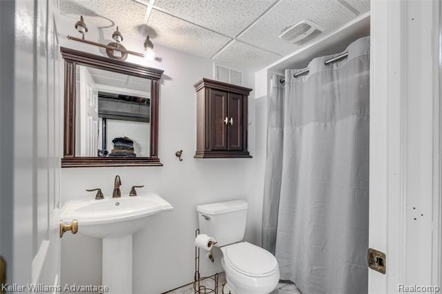 Builiding view twenty nine for 19071 Coachwood, Riverview, MI. 48193