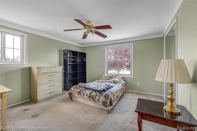 Builiding view twenty for 19071 Coachwood, Riverview, MI. 48193