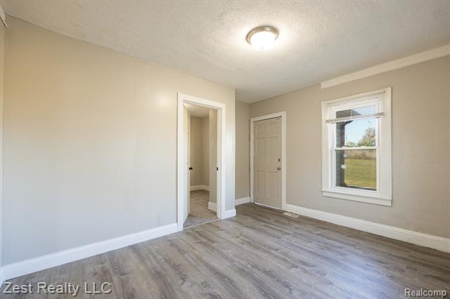 Builiding view seven for 18765 Riverview, Riverview, MI. 48193