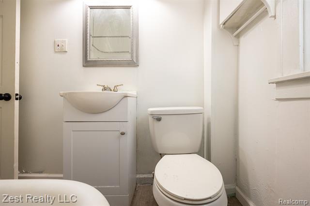 Builiding view ten for 18765 Riverview, Riverview, MI. 48193