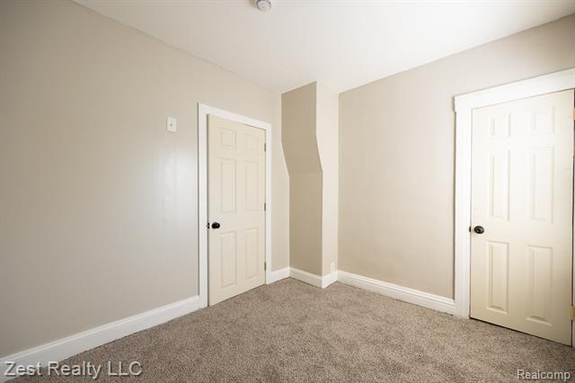 Builiding view twelve for 18765 Riverview, Riverview, MI. 48193