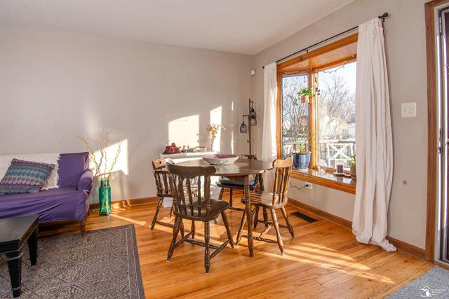 Builiding view ten for 18082 Ray, Riverview, MI. 48193