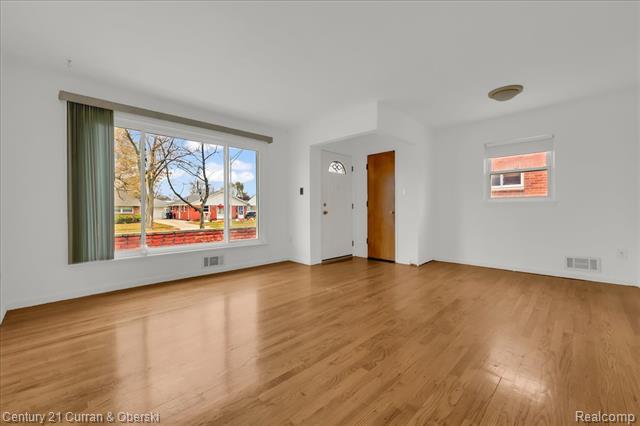 Builiding view three for 18616 Koester, Riverview, MI. 48193