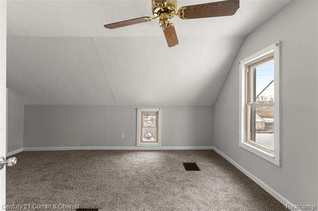 Builiding view eighteen for 11531 Grant, Riverview, MI. 48193