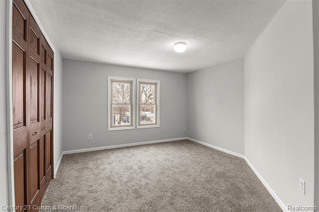 Builiding view sixteen for 11531 Grant, Riverview, MI. 48193