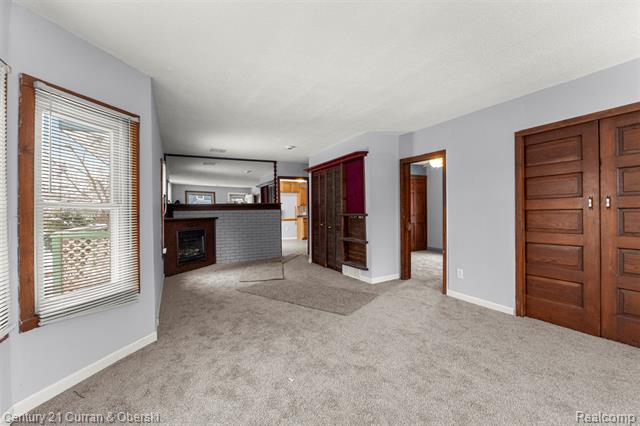 Builiding view three for 11531 Grant, Riverview, MI. 48193