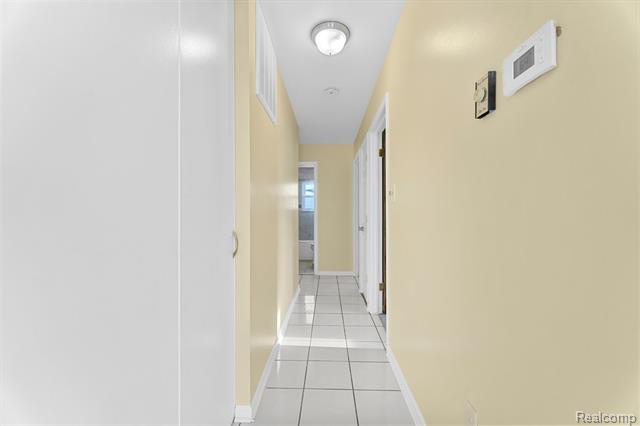 Builiding view eleven for 12822 Johanna, Riverview, MI. 48193