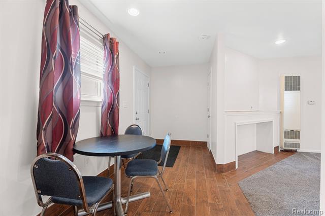 Builiding view six for 12822 Johanna, Riverview, MI. 48193