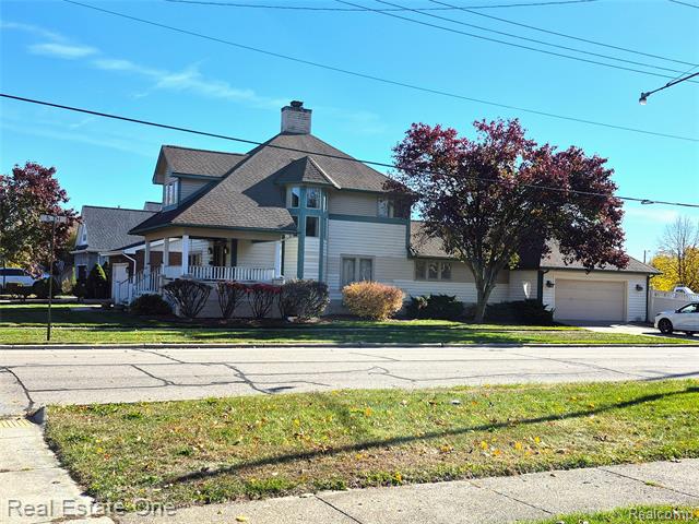 Builiding view fourteen for 505 Forest, Wyandotte, MI. 48192