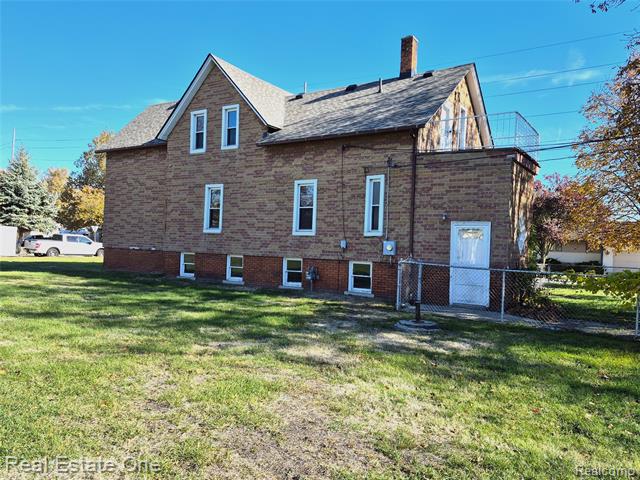 Builiding view sixteen for 505 Forest, Wyandotte, MI. 48192