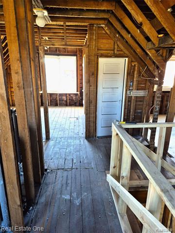 Builiding view twenty six for 505 Forest, Wyandotte, MI. 48192