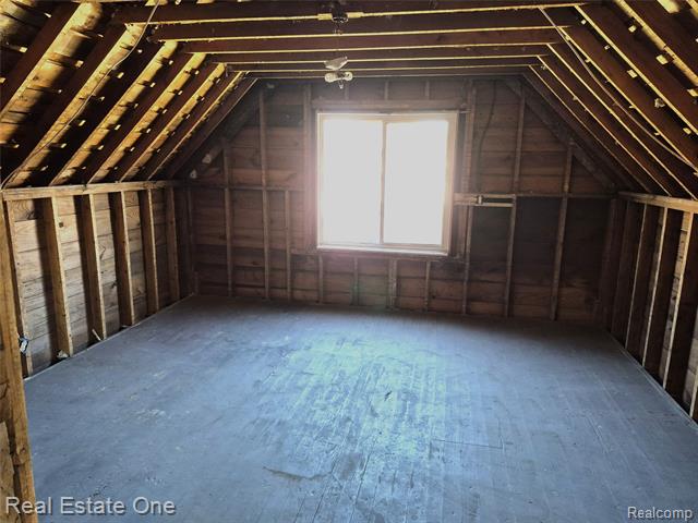 Builiding view twenty three for 505 Forest, Wyandotte, MI. 48192