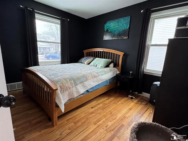 Builiding view six for 3838 16Th, Wyandotte, MI. 48192