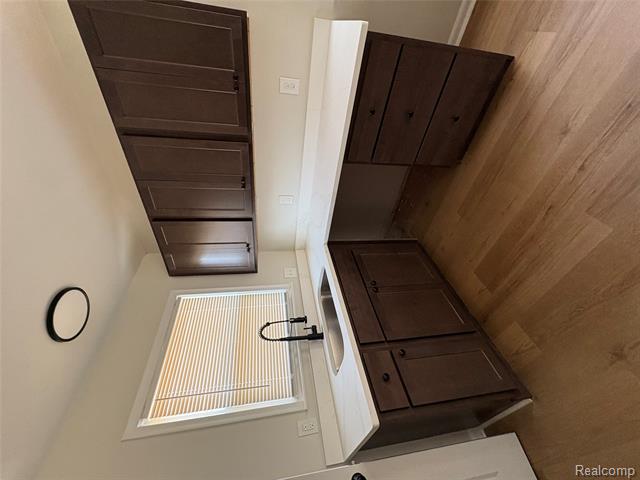 Builiding view one for 24225 Ridgedale, Oak Park, MI. 48237