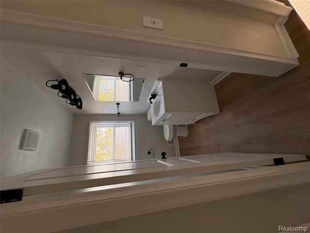 Builiding view six for 24225 Ridgedale, Oak Park, MI. 48237