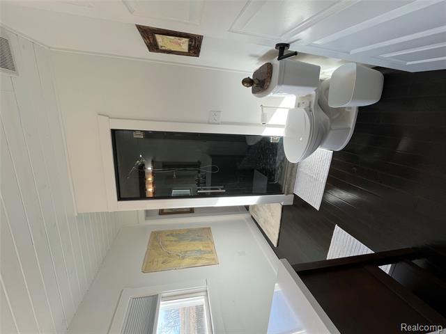 Builiding view fifty five for 35754 Erie, Rockwood, MI. 48173