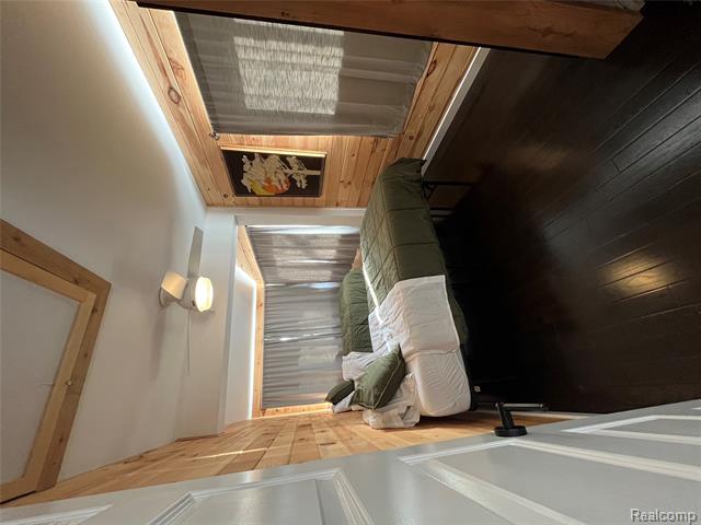 Builiding view fifty for 35754 Erie, Rockwood, MI. 48173