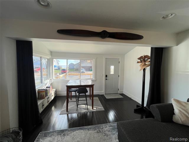 Builiding view forty one for 35754 Erie, Rockwood, MI. 48173