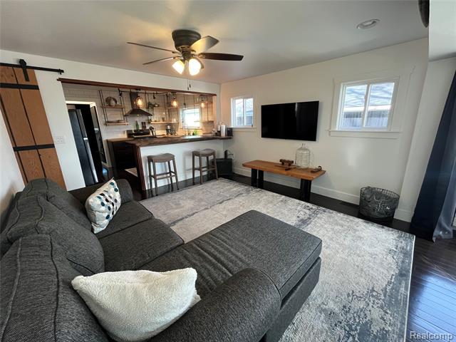 Builiding view forty three for 35754 Erie, Rockwood, MI. 48173