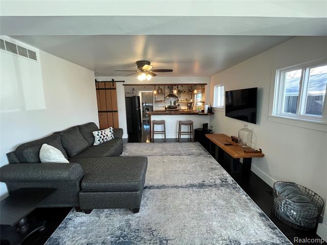 Builiding view forty for 35754 Erie, Rockwood, MI. 48173