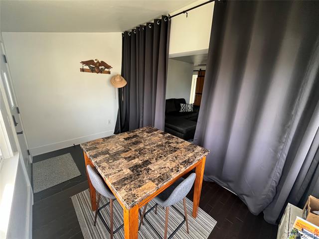 Builiding view thirty seven for 35754 Erie, Rockwood, MI. 48173