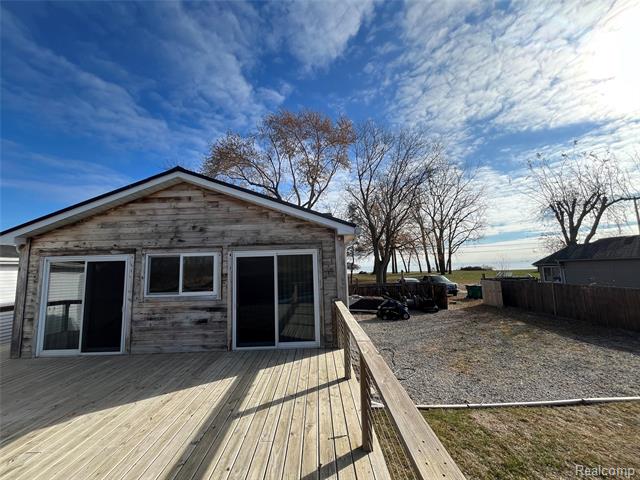 Builiding view twenty four for 35754 Erie, Rockwood, MI. 48173