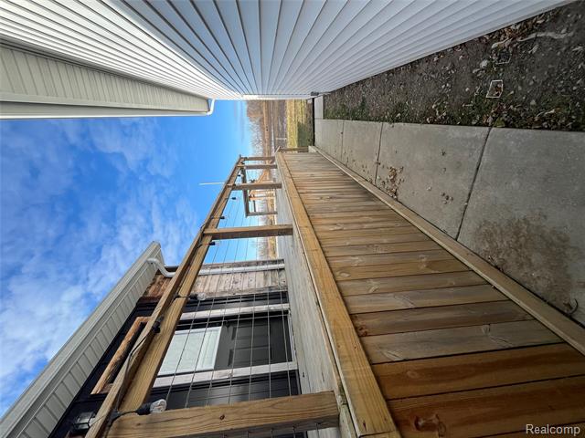 Builiding view two for 35754 Erie, Rockwood, MI. 48173