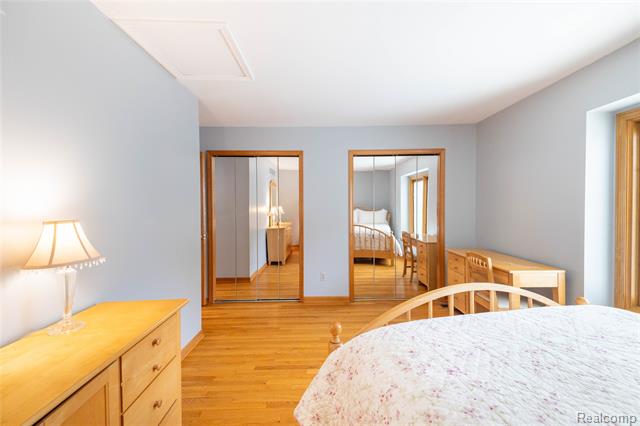 Builiding view forty nine for 29462 East River, Grosse Ile, MI. 48138