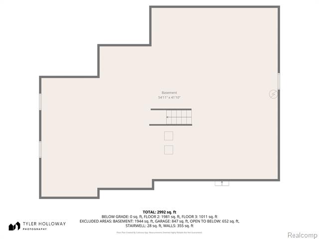 Builiding view seventy two for 29462 East River, Grosse Ile, MI. 48138