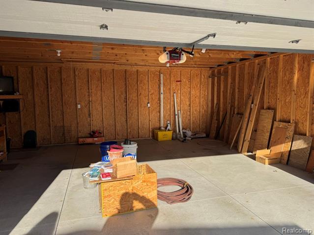 Builiding view six for 13226 Catalpa, Southgate, MI. 48195