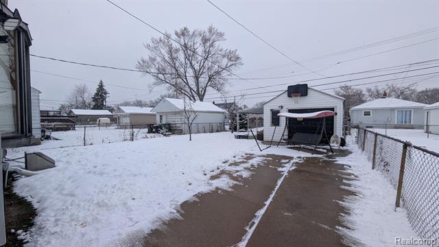 Builiding view one for 13116 Jobin, Southgate, MI. 48195