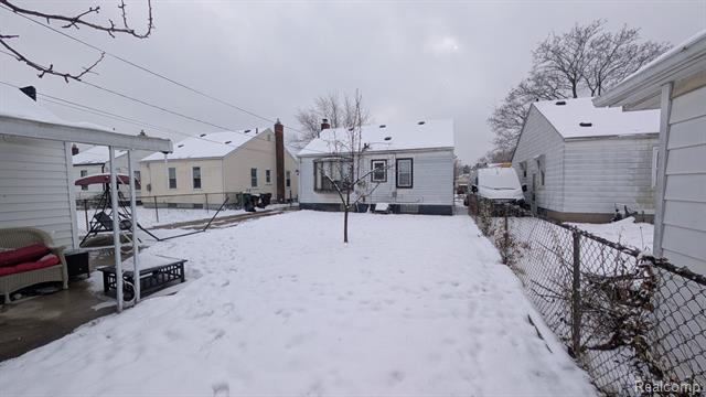 Builiding view three for 13116 Jobin, Southgate, MI. 48195