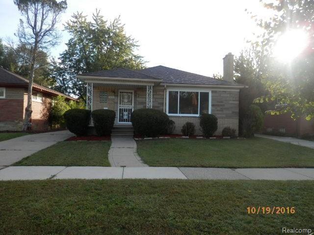 front view for 24290 Eastwood Ave, Oak Park, Mi. 48237