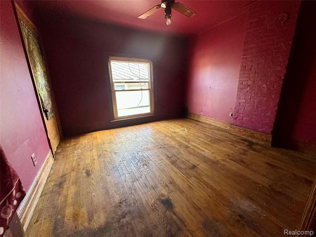 Builiding view seven for 255 Poplar, Wyandotte, MI. 48192