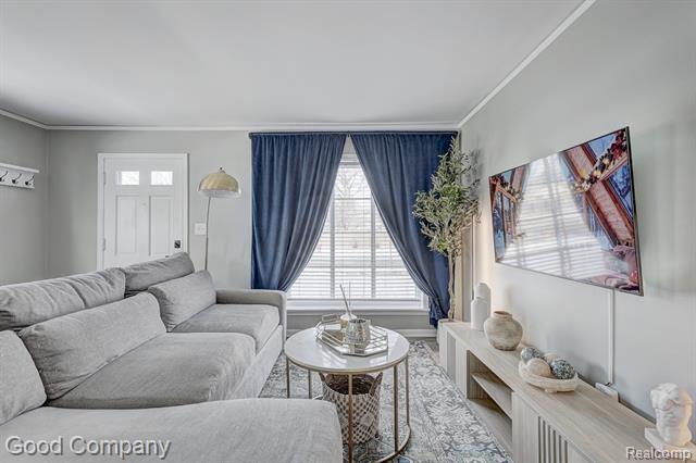 Builiding view eight for 1902 Moorhouse, Ferndale, MI. 48220